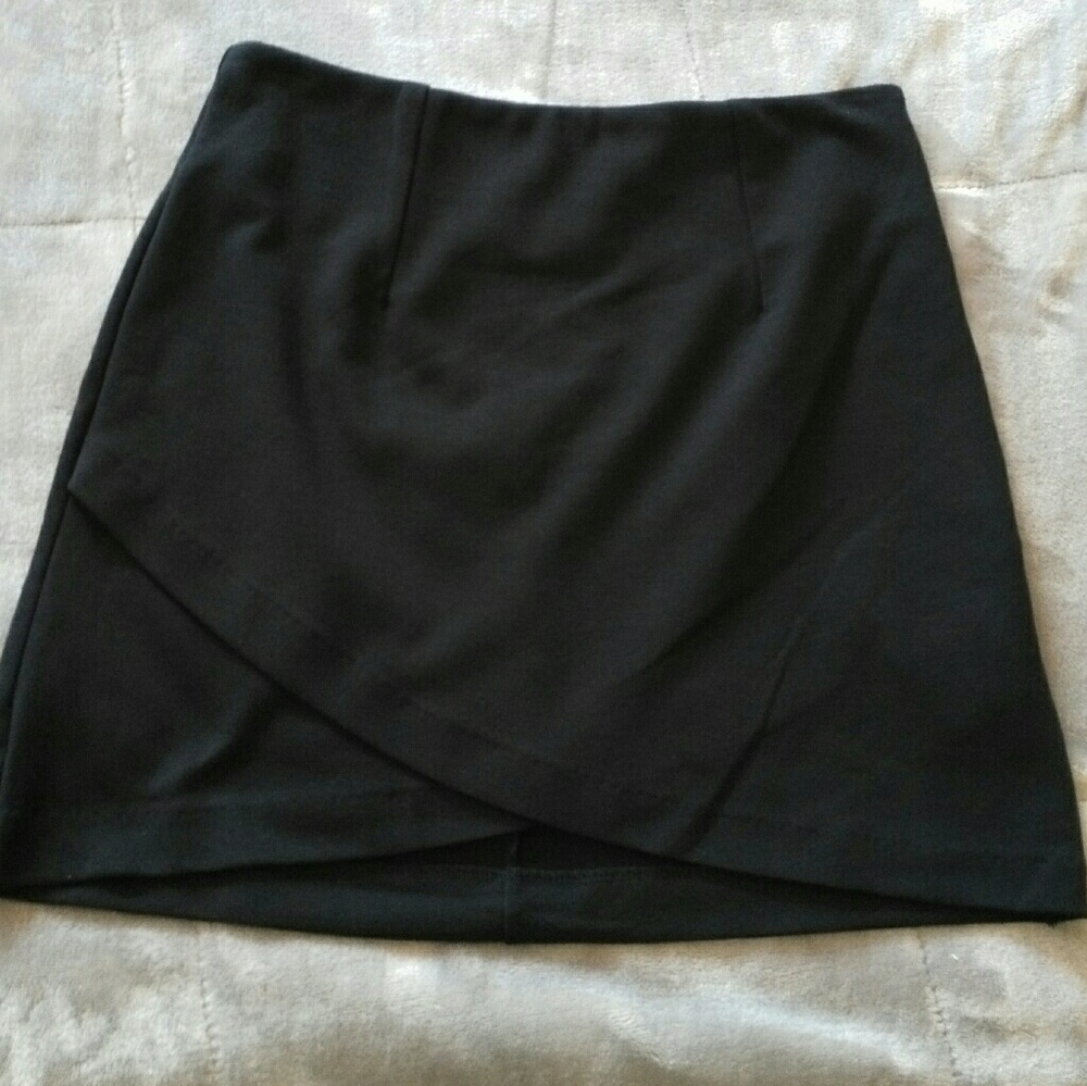 BB Dakota black mini skirt 0